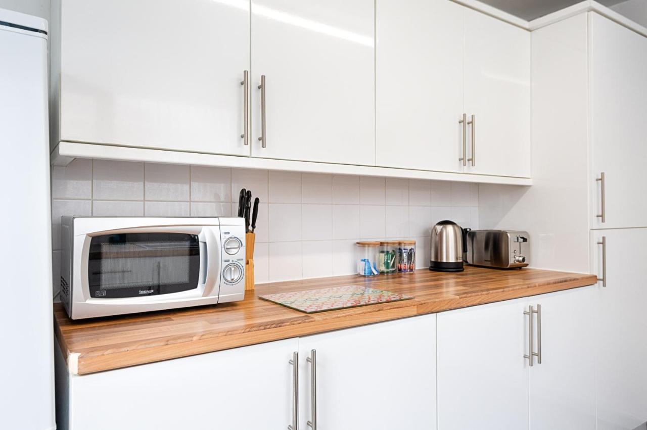 Walk To Swansea Stadium, 3 Rooms, Smart Tv'S Extérieur photo